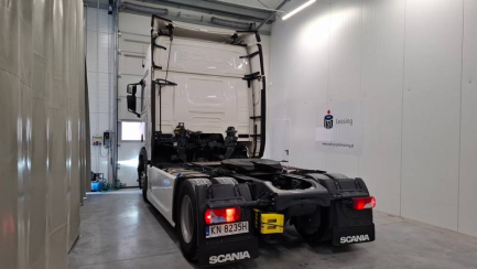 Zdjęcie przedmiotu: SCANIA R460 E6 18.0t Highline