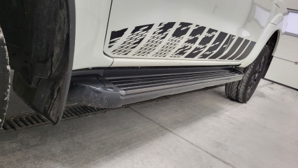 Zdjęcie przedmiotu: Nissan Navara 2.3 dCi N-Guard aut