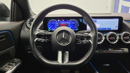 Zdjęcie przedmiotu: Mercedes-benz EQA 300 66.5kWh 4-Matic AMG Line