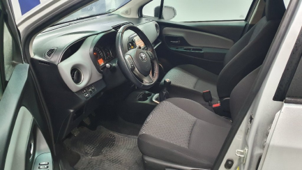 Zdjęcie przedmiotu: Toyota Yaris Hatchback 1.0 Premium
