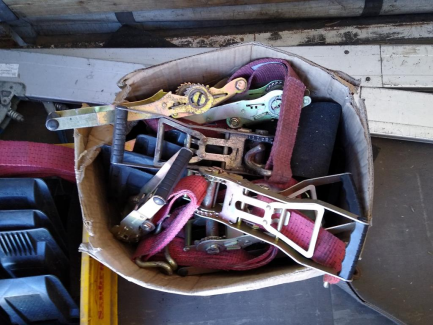 Zdjęcie przedmiotu: K&auml;ssbohrer Maxima Тентований (&laquo;фіранка&raquo;)