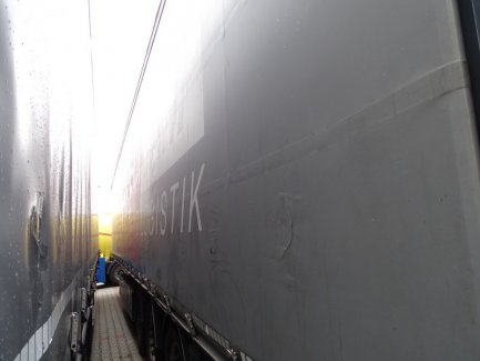 Zdjęcie przedmiotu: Curtain semi-trailer BERGER SAPL 24 - Established fiscal pledge on the Object