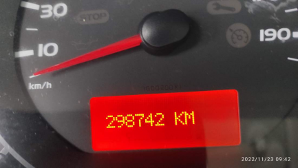 Zdjęcie przedmiotu: Renault Master UWAGA! Dow&oacute;d zatrzymany elektronicznie!