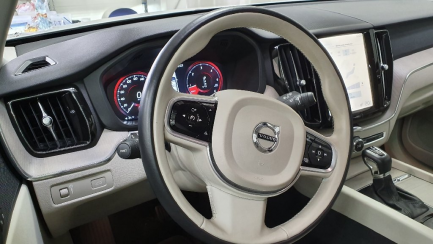 Zdjęcie przedmiotu: Volvo XC60 D5 AWD Inscription