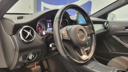 Zdjęcie przedmiotu: Mercedes-benz GLA 200 7G-DCT Urban Oświadczenie o utracie DR