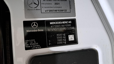 Zdjęcie przedmiotu: MERCEDES-BENZ/IGLOPOL SPRINTER E6 3.5t