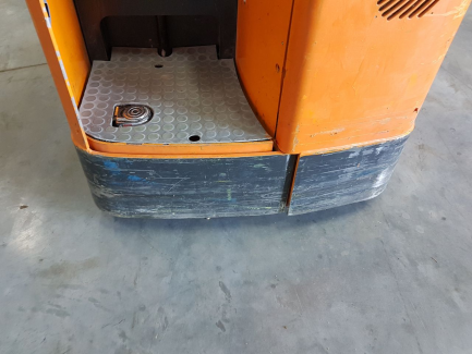 Zdjęcie przedmiotu: W&oacute;zek niskiego podnoszenia STILL SU 20