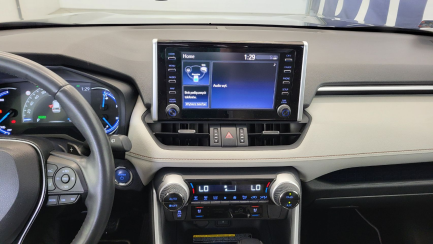 Zdjęcie przedmiotu: Toyota RAV4 2.5 Hybrid Executive 4x4