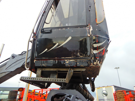 Zdjęcie przedmiotu: AUCTION OF THE DAY Volvo FH 16 700 6x4 Globetrotter Euro 5 with BERGS FOGEN timber body with JONSERED 1080 crane