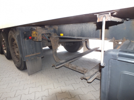 Zdjęcie przedmiotu: SCHMITZ CARGOBULL SK0 24 / L-13.4FP80 / 60 isothermal semi-trailer