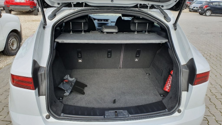 Zdjęcie przedmiotu: Jaguar E-PACE SUV