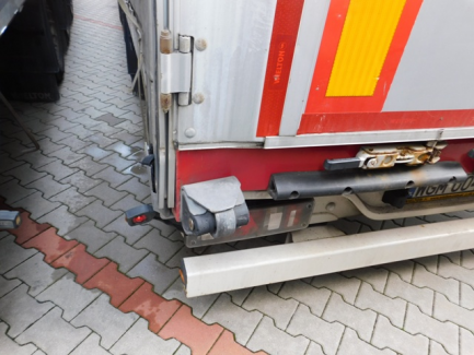 Zdjęcie przedmiotu: WIELTON NS3K Curtain trailer