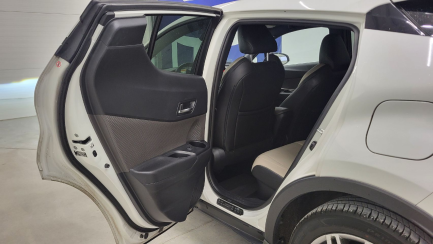 Zdjęcie przedmiotu: Toyota C-HR 2.0 Executive CVT