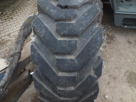 Zdjęcie przedmiotu: GENIE Z 135/70 articulated petrol platform