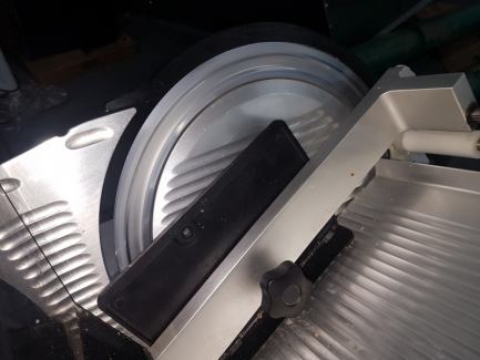 Zdjęcie przedmiotu: Lady chłodnicze z krajalnicą do wędlin i ser&oacute;w