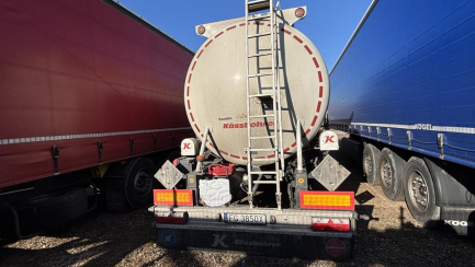 Zdjęcie przedmiotu: KASSBOHRER STB 35.0t TANKAUFLIEGER Tanker