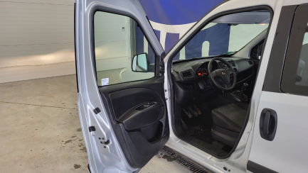 Zdjęcie przedmiotu: Opel Combo Tour Van 1.6 CDTI L1H1