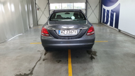 Zdjęcie przedmiotu: Mercedes-benz C 200 sedan