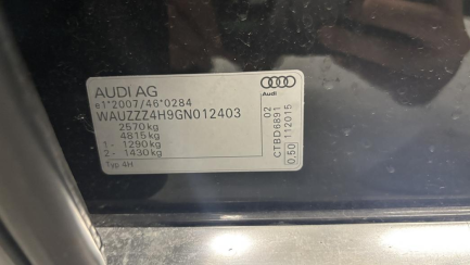 Zdjęcie przedmiotu: Audi A8 Quattro 3.0 TDi DPF E6 4H Tiptronic