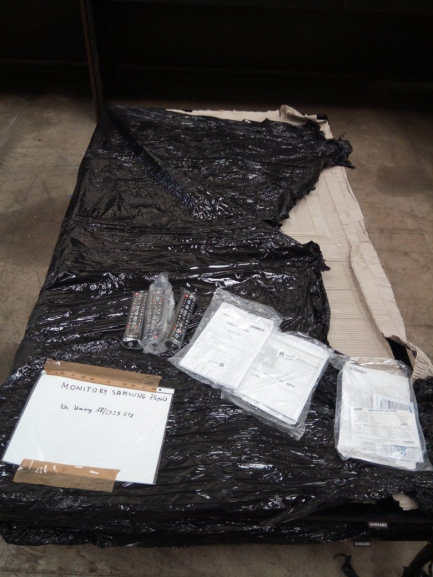 Zdjęcie przedmiotu: PACKAGE AUCTION Multimedia set (TV sets, tablets, cameras)