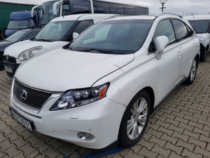 Zdjęcie przedmiotu: Lexus RX450H Prestige