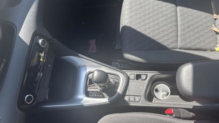 Zdjęcie przedmiotu: Yaris Toyota Hybrid Comfort e-CVT Declaration of loss of registration certificate