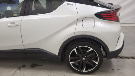 Zdjęcie przedmiotu: Toyota C-HR 1.8 Hybrid GPF GR Sport
