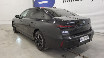 Zdjęcie przedmiotu: BMW 740d xDrive mHEV M Sport sport