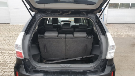 Zdjęcie przedmiotu: Toyota Prius 1.8 HSD Premium