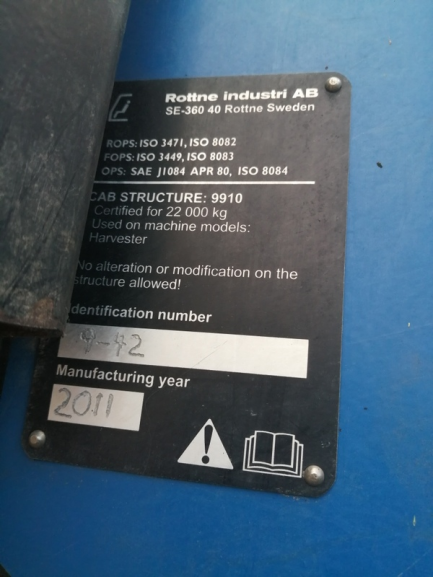 Zdjęcie przedmiotu: Harvester ROTTNE H8