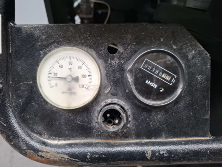 Zdjęcie przedmiotu: Atmos PB82 screw compressor equipped with an aftercooler with water separator