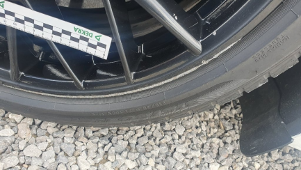 Zdjęcie przedmiotu: Porsche Panamera Turbo S e-Hybrid