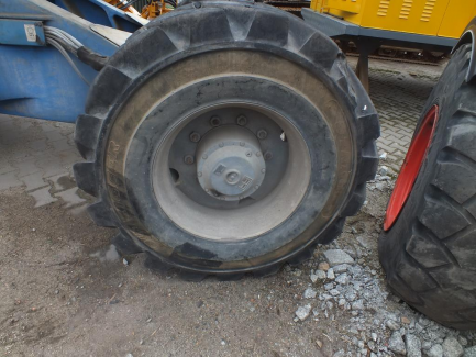 Zdjęcie przedmiotu: GENIE Z 135/70 articulated petrol platform