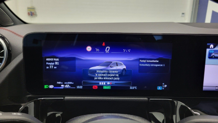 Zdjęcie przedmiotu: Mercedes-benz EQA 300 66.5kWh 4-Matic AMG Line