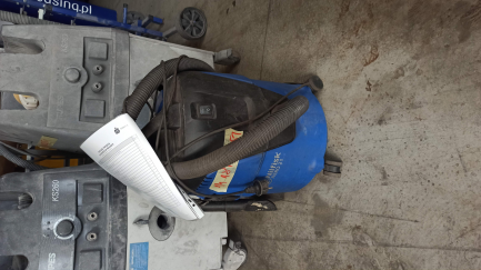 Zdjęcie przedmiotu: Set of painting accessories.