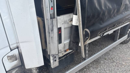 Zdjęcie przedmiotu: RENAULT/CARPOL MASTER FWD 2.3 dCi E6 3.5t L3H1 Extra S&S+E