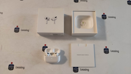 Бездротові навушники Apple AirPods Pro з футляром для бездротової зарядки, код товару MWP22ZM/A