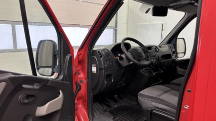 Zdjęcie przedmiotu: Renault Master RWD dCi E5 3.5t L3H3 Pack Clim HD