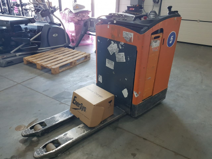 Zdjęcie przedmiotu: W&oacute;zek niskiego podnoszenia STILL SU 20