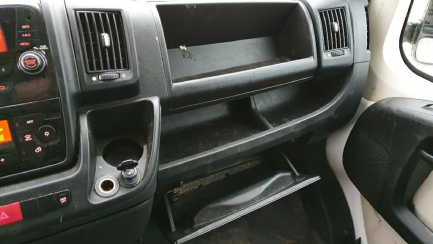 Zdjęcie przedmiotu: PEUGEOT/JEGGER BOXER 435 BlueHDi Euro 6 1997ccm - 163HP 3,5t 16-19