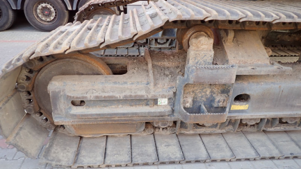 Zdjęcie przedmiotu: DOOSAN Infracore Co., Ltd. DX530LC-3 tracked excavator