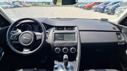Zdjęcie przedmiotu: Jaguar E-PACE 2.0 i4D AWD S aut