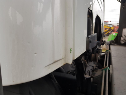 Zdjęcie przedmiotu: PACKAGE AUCTION SCANIA P 380 LB4x2 MLB + Silver Car trailer SRBU 62