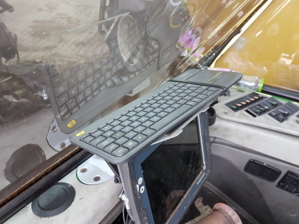 Zdjęcie przedmiotu: Harvester John Deere 770D