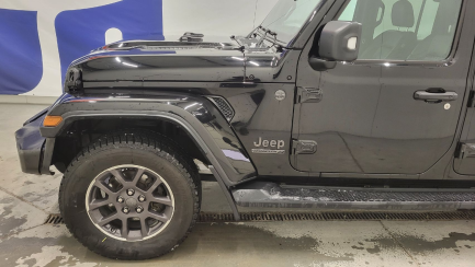 Zdjęcie przedmiotu: Jeep Wrangler Unlimited GME 2.0 Turbo 80th Anniversary