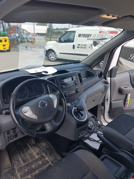 Zdjęcie przedmiotu: Nissan E-NV200 Acenta 24kWh - 109HP 2,2t 14-18