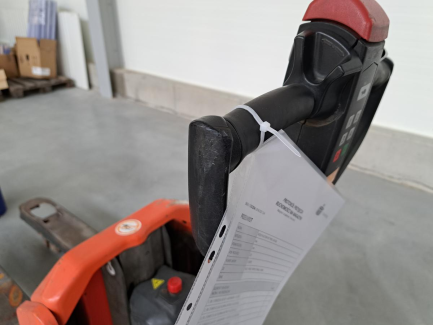 Zdjęcie przedmiotu: Wózek paletowy elektryczny BT Tyro LHE130