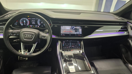Zdjęcie przedmiotu: Audi Q8 E6d 4M Tiptronic
