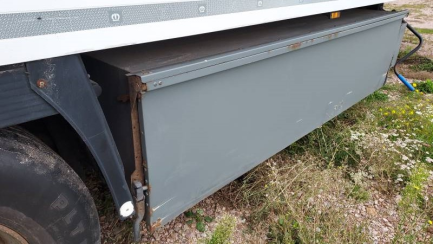 Zdjęcie przedmiotu: KRONE SD Refrigerator