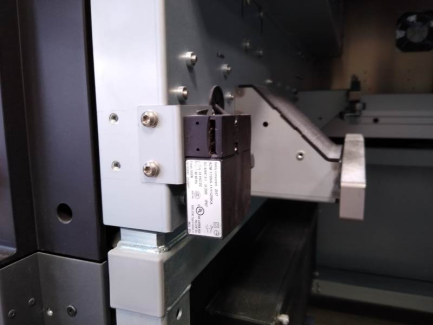 Zdjęcie przedmiotu: HP Jet fusion 4200 3d printer demo